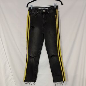 EUC Tinseltown Juniors' Striped Skinny Jeans Black Rinse with Yellow Stripe Sz 7